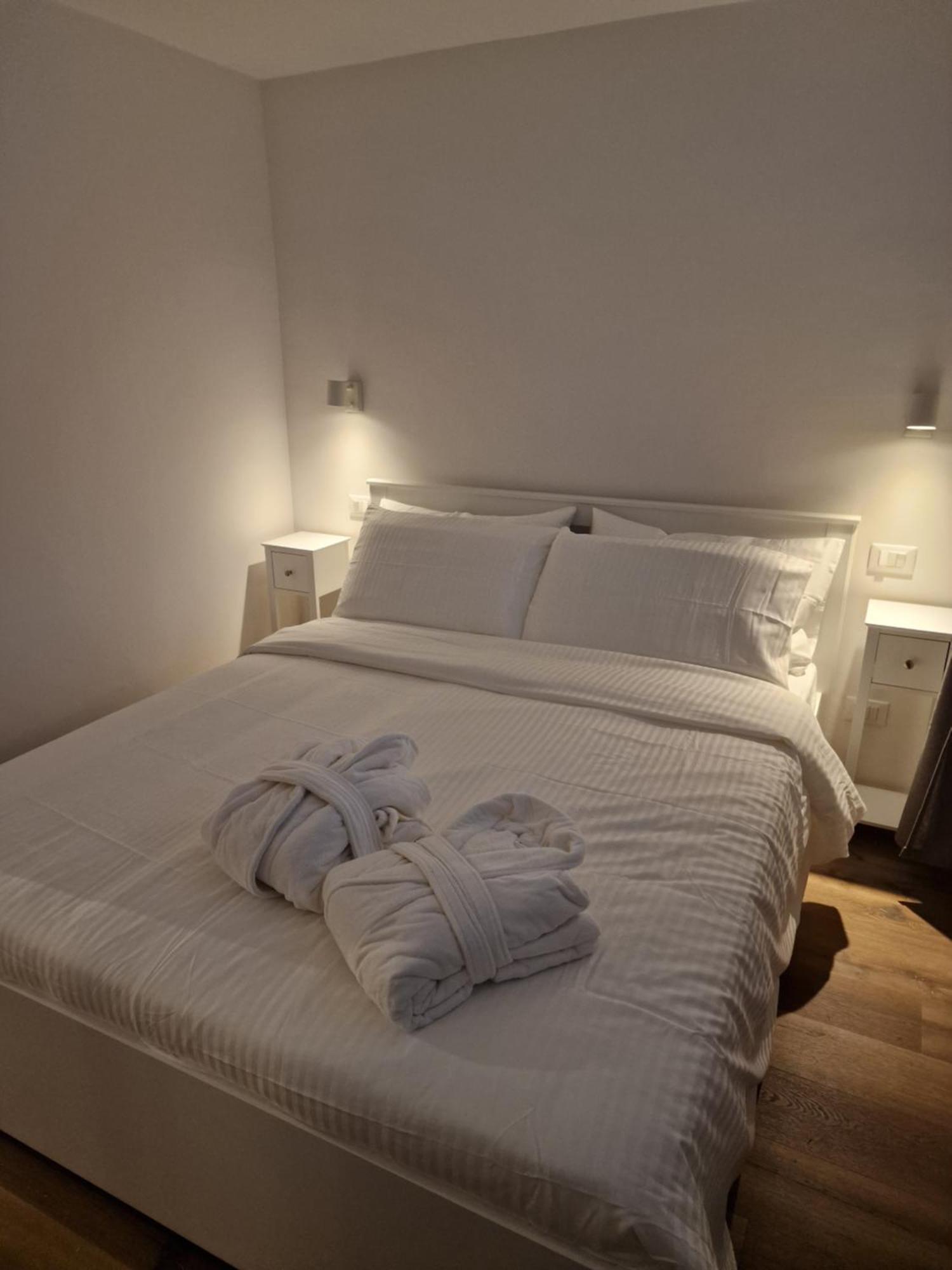 Bellacosta Suite โบโลญญา ภายนอก รูปภาพ
